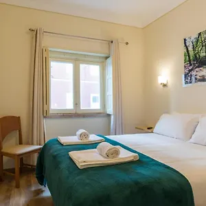 Apartamento Portucale ! 3 Bedroom With Private Terrace, Lisboa
