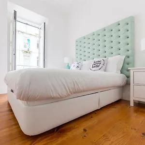 Heart 1-cozy Flat-family Friendly Appartamento